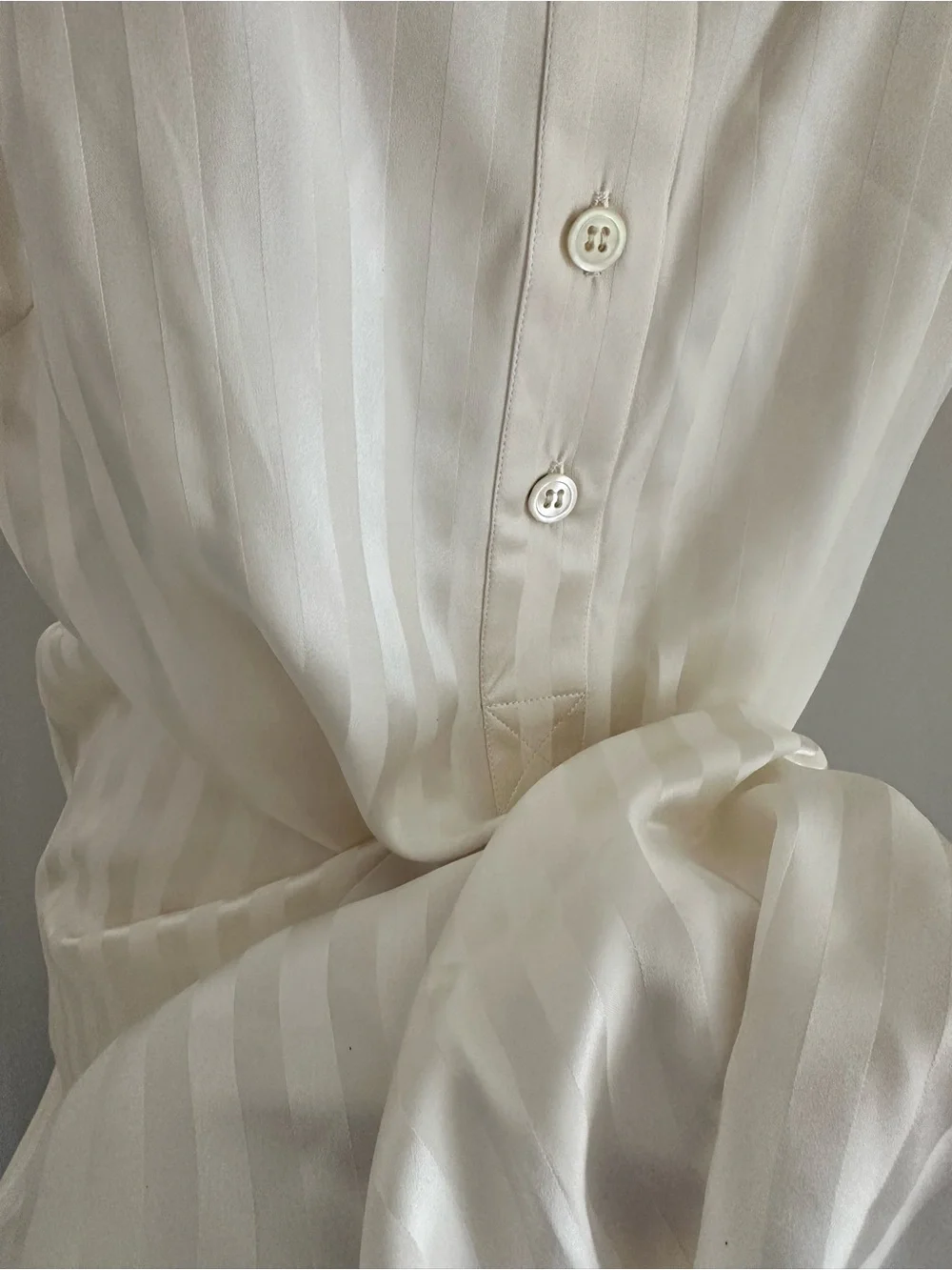 Malizia , La Perla group set Women's Ivory Silk Robe with nightgown
